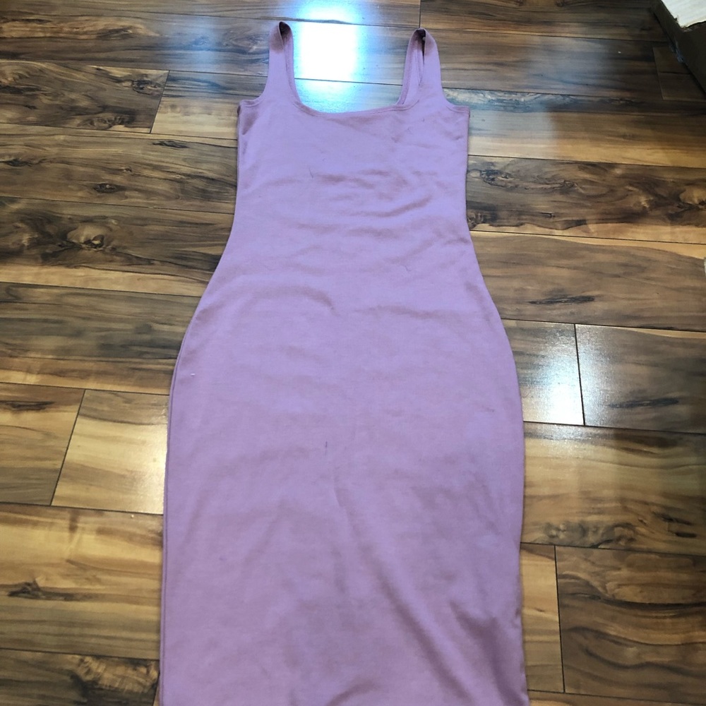 Lilac body con dress 👗